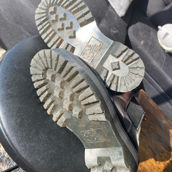 Dr. Martens leather platform Chelsea boots - Picture 4 of 5